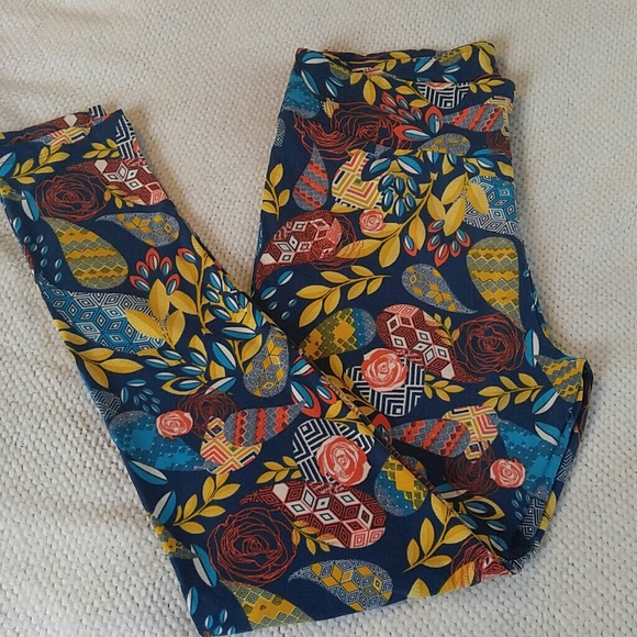 LuLaRoe TC Leggings - Picture 1 of 3